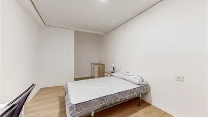 Room for rent in Castellón de la Plana/Castelló de la Plana, Comunidad Valenciana