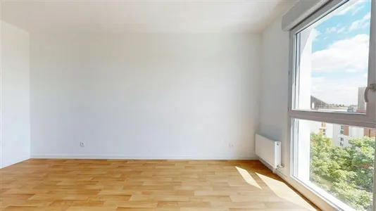 Apartments in Dijon - photo 2