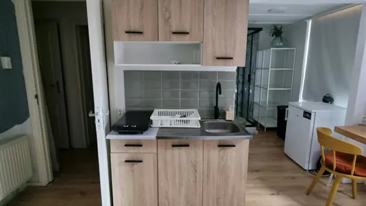 Rooms in The Hague Laak - photo 9