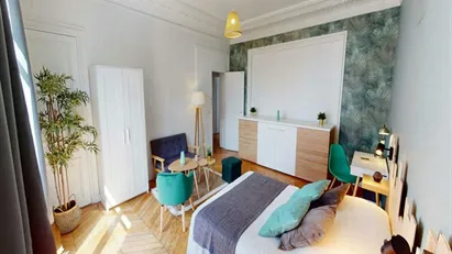 Room for rent in Paris 17ème arrondissement, Paris