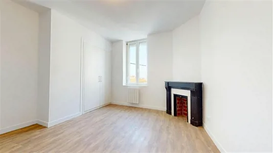 Apartments in Saint-Étienne - photo 3