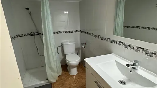 Rooms in Málaga - photo 5