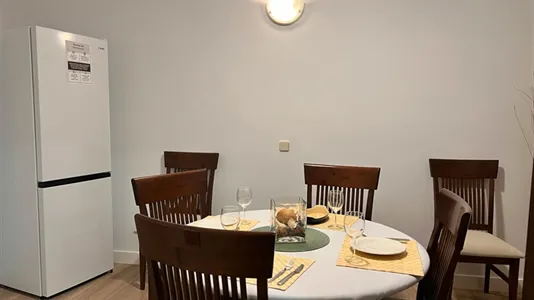 Rooms in Madrid Chamberí - photo 10