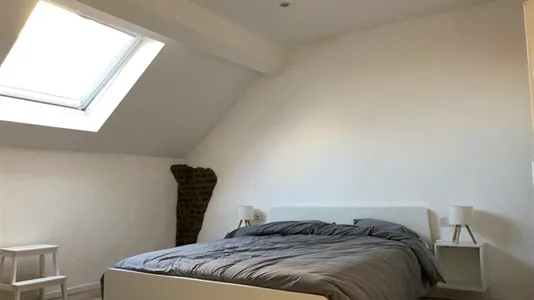 Apartments in Brussels Sint-Gillis - photo 9