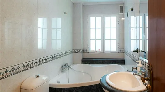 Rooms in Zaragoza - photo 7