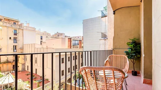Apartments in Barcelona Ciutat Vella - photo 3