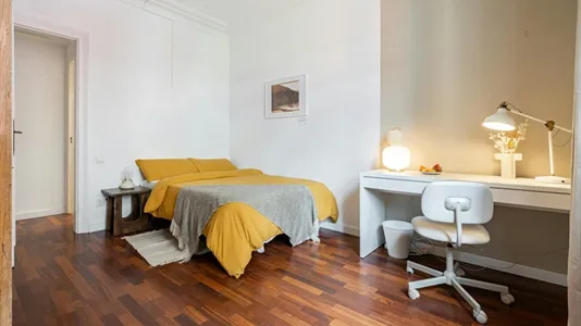 Rooms in Barcelona Ciutat Vella - photo 1