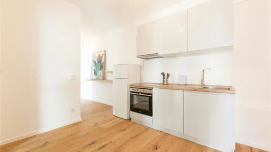 Rooms in Berlin Mitte - photo 4