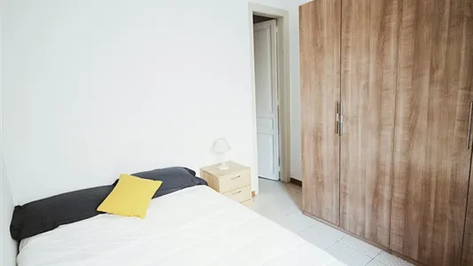 Rooms in Barcelona Eixample - photo 4