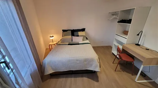 Houses in Angers - photo 9