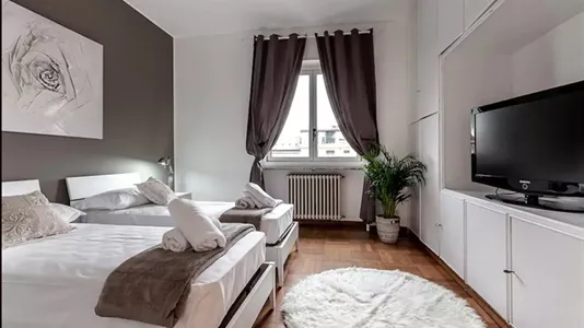 Apartments in Milano Zona 6 - Barona, Lorenteggio - photo 9