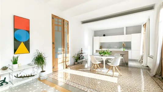 Apartments in Barcelona Eixample - photo 8