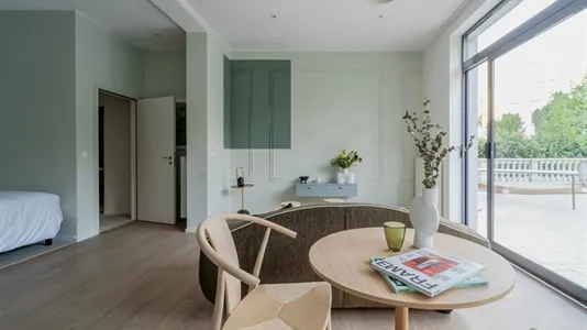 Apartments in Brussels Elsene - photo 2
