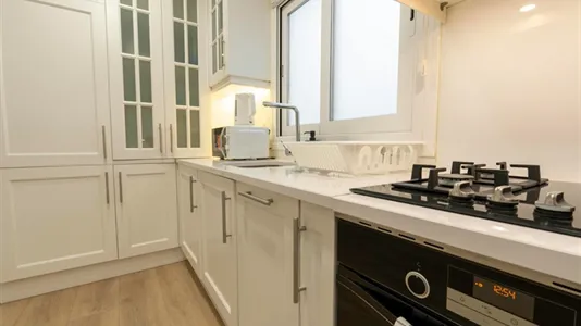 Rooms in Madrid Tetuán - photo 8