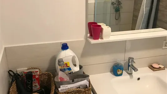 Rooms in Besnica - photo 9