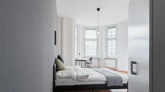 Rooms in Location is not specified - photo 1