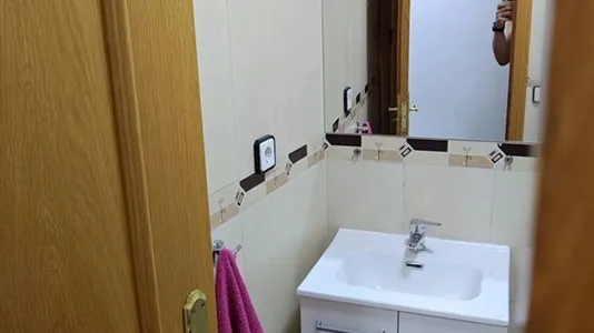 Rooms in Madrid Centro - photo 5