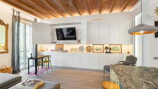 Apartments in Barcelona Eixample - photo 5