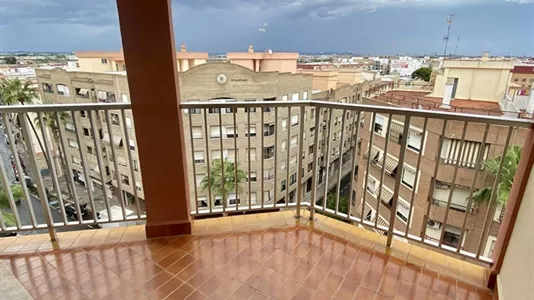 Rooms in Godelleta - photo 2