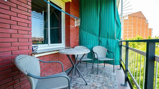 Rooms in Barcelona Sants-Montjuïc - photo 5