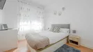 Room for rent, Madrid Tetuán, Madrid, &lt;span class=&quot;blurred street&quot; onclick=&quot;ProcessAdRequest(10376191)&quot;&gt;&lt;span class=&quot;hint&quot;&gt;See streetname&lt;/span&gt;[xxxxxxxxxxxxx]&lt;/span&gt;
