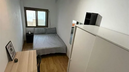 Rooms in Barcelona Sant Martí - photo 3