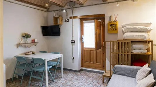 Apartments in Valencia Ciutat Vella - photo 10