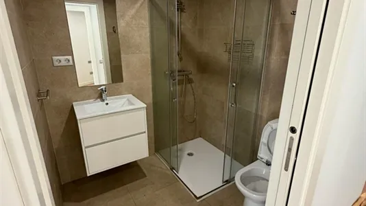 Rooms in Sabadell - photo 7