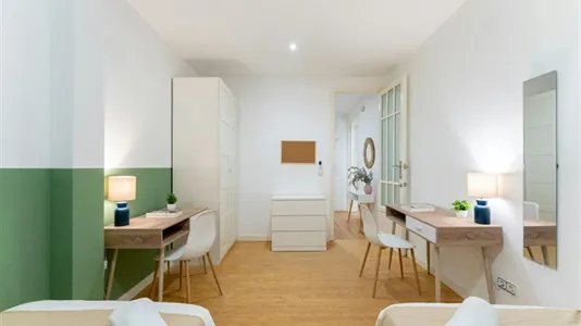 Rooms in Madrid Chamberí - photo 10