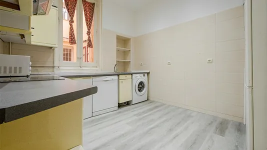 Rooms in Madrid Salamanca - photo 10