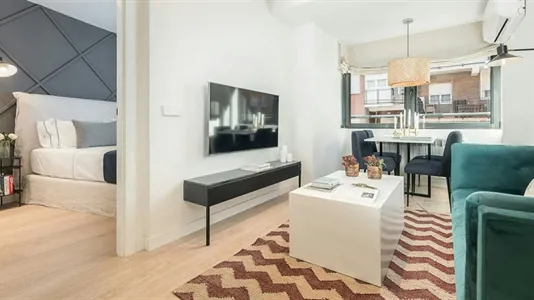 Apartments in Madrid Tetuán - photo 1