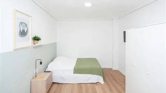 Rooms in Valencia Camins al Grau - photo 2