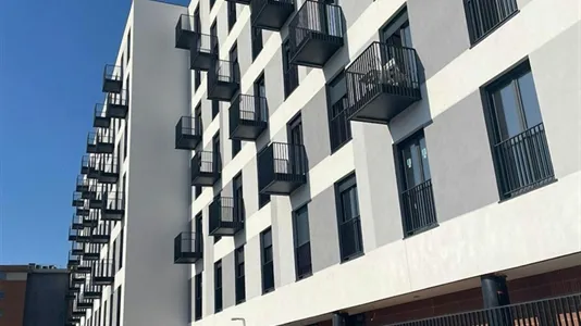 Apartments in El Encinar de los Reyes - photo 2