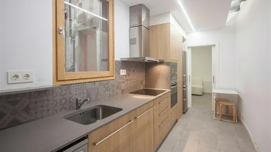 Apartments in Barcelona Ciutat Vella - photo 6