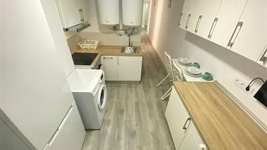 Rooms in Adaro - photo 9