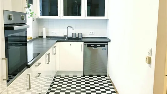 Apartments in Location is not specified - photo 9