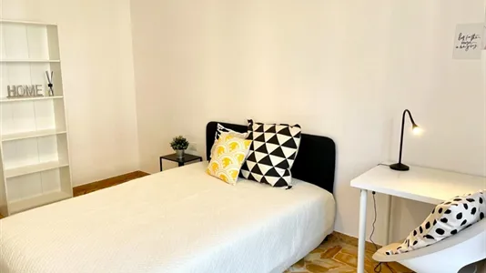 Rooms in Florence - photo 4