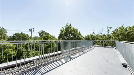 Apartments in Berlin Lichtenberg - photo 6