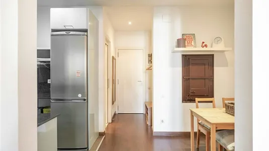 Apartments in Barcelona Eixample - photo 9