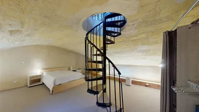 Apartment for rent in Bordeaux, Nouvelle-Aquitaine