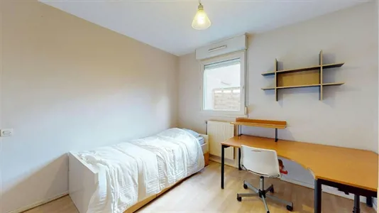 Rooms in Lyon - photo 3