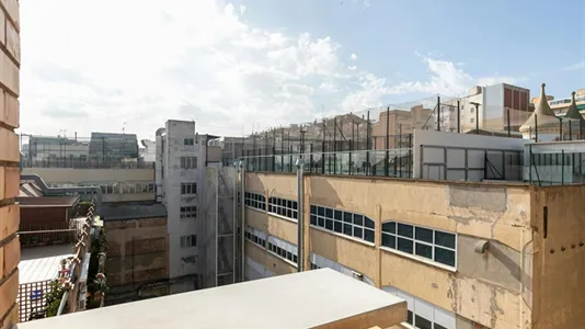 Apartments in Barcelona Eixample - photo 5