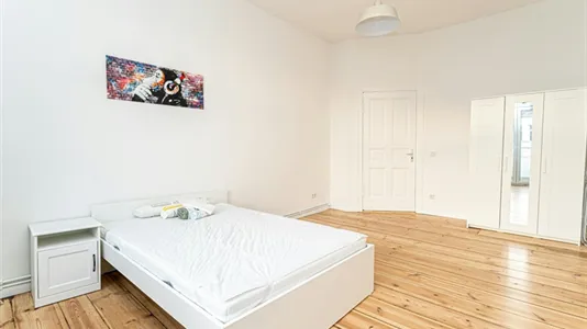 Rooms in Berlin Friedrichshain-Kreuzberg - photo 3