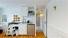 Room for rent, Fontainebleau, Île-de-France, &lt;span class=&quot;blurred street&quot; onclick=&quot;ProcessAdRequest(9831877)&quot;&gt;&lt;span class=&quot;hint&quot;&gt;See streetname&lt;/span&gt;[xxxxxxxxxxxxx]&lt;/span&gt;