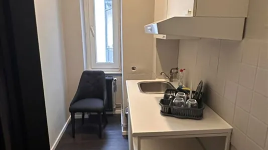 Apartments in Location is not specified - photo 6