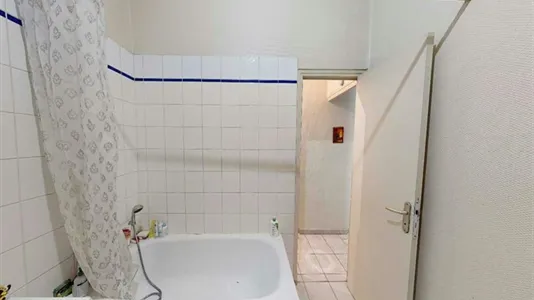 Rooms in Lyon - photo 9