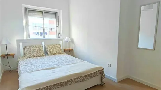 Apartments in Almada - photo 8