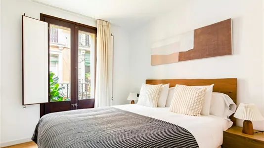 Apartments in Barcelona Ciutat Vella - photo 7