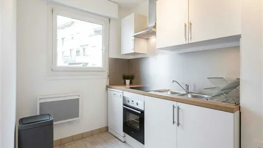 Rooms in Lyon - photo 8