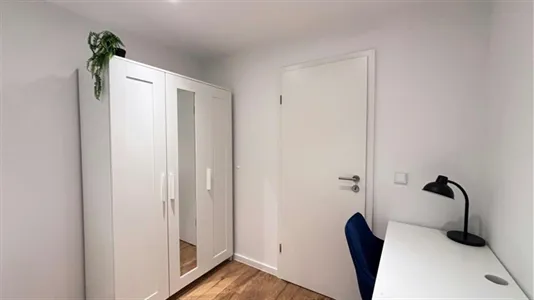 Rooms in Munich Ramersdorf-Perlach - photo 2